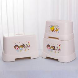 四季方凳（?。?/></a></div>
<div   id=