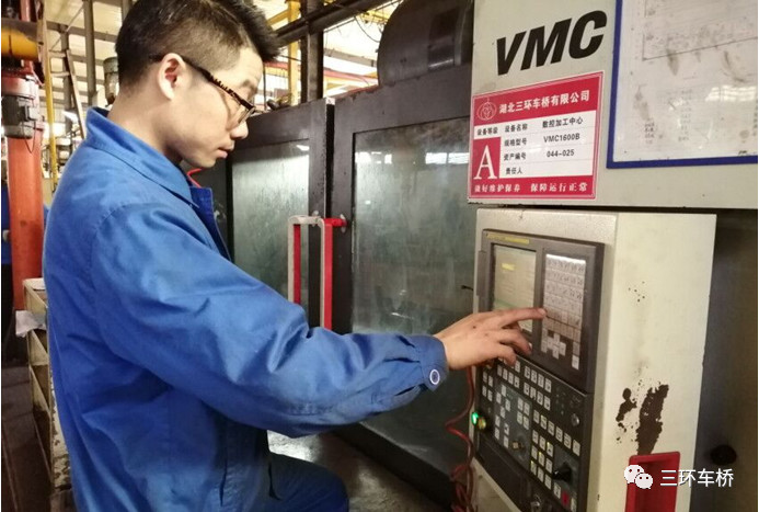 為車橋“復(fù)工保市場者”點贊　---記機加車間陳凱